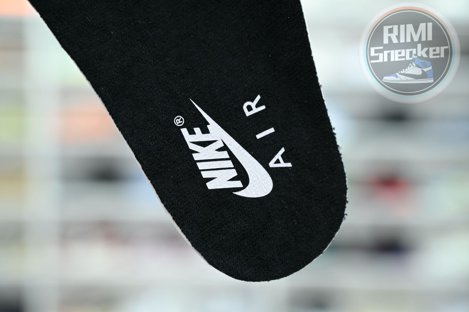 Jordan Air Jordan 11“Legend Blue”  2024  CT8012-104