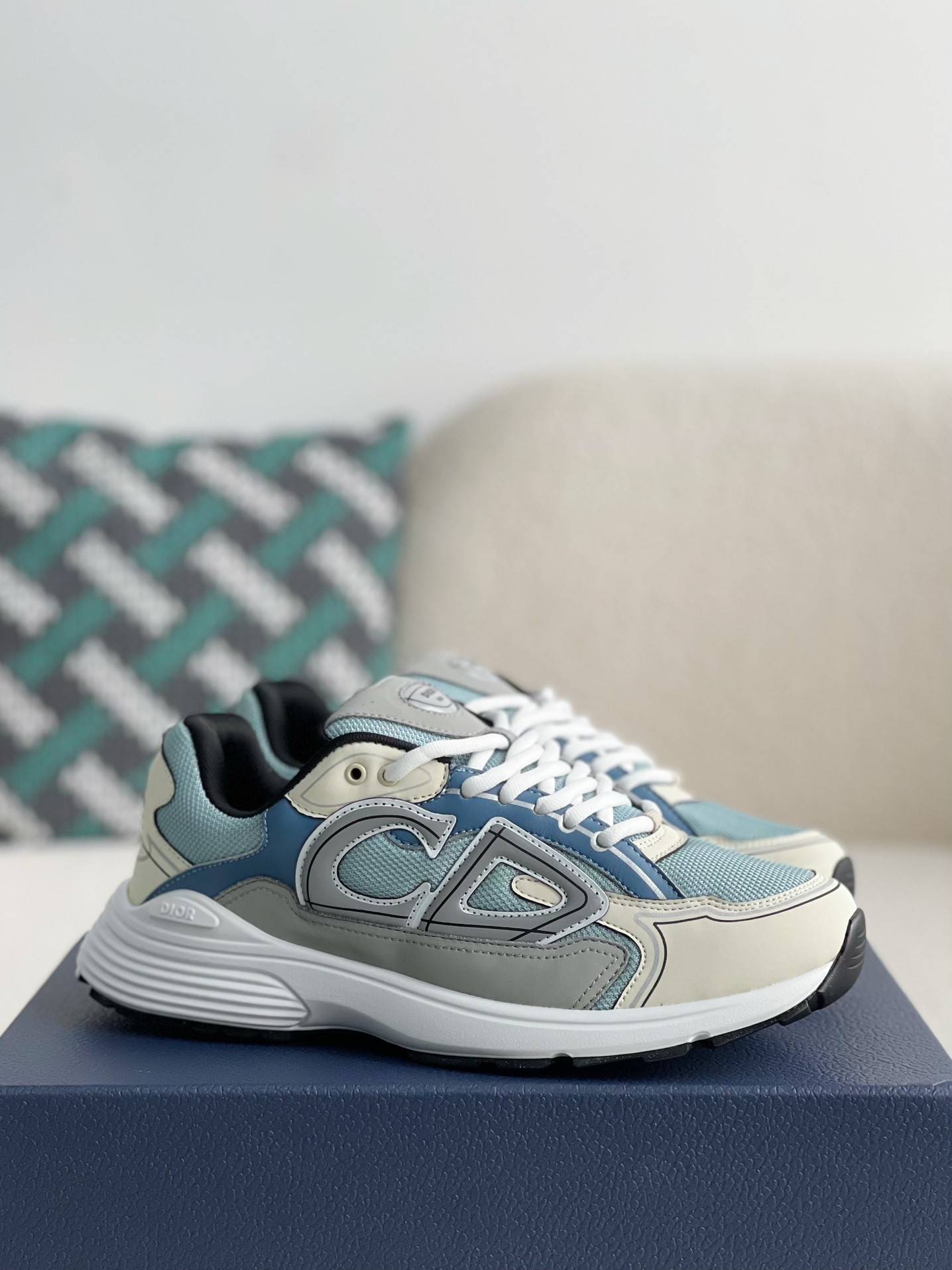 D*OR B30 New Sneaker