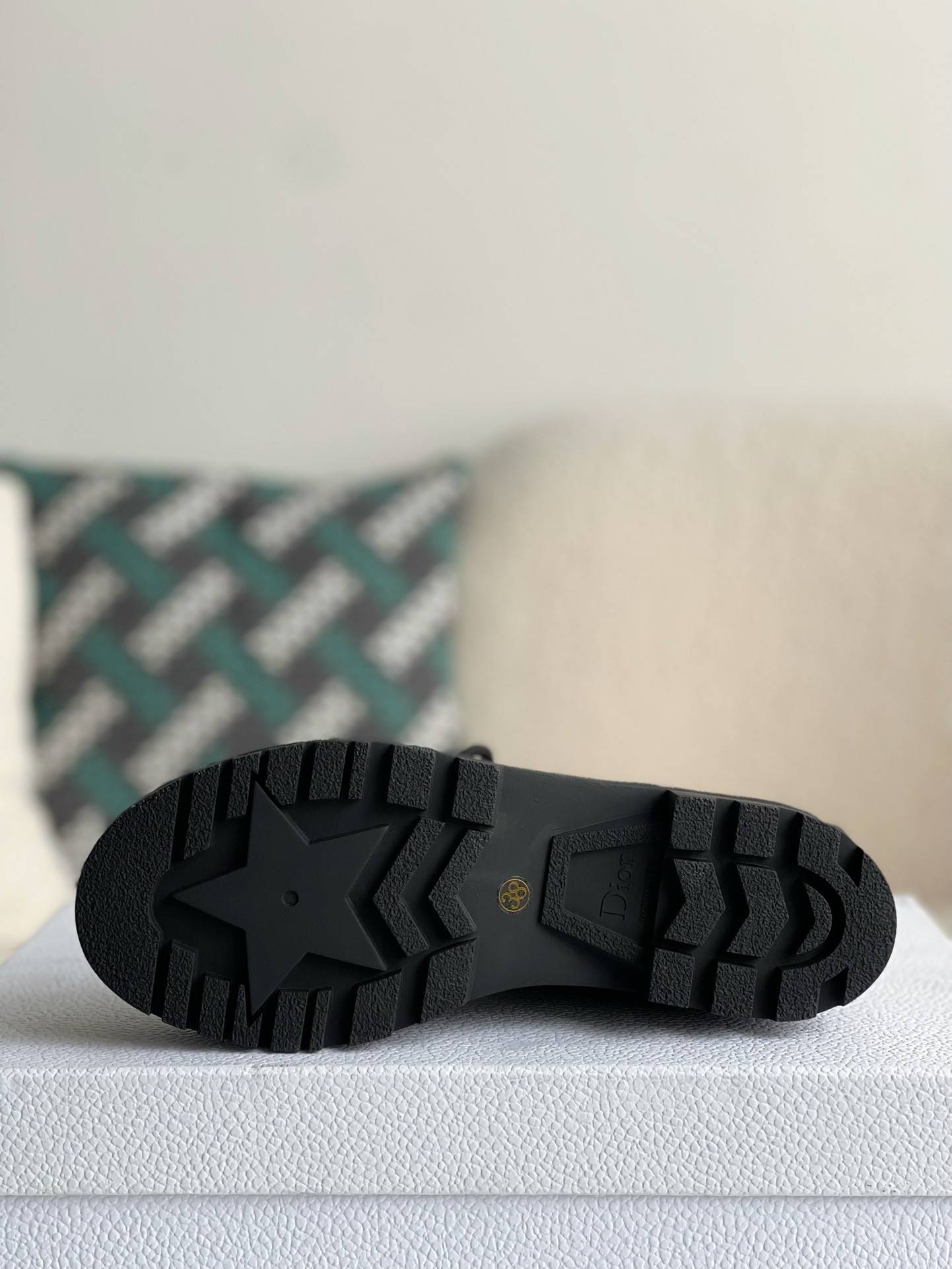 D*OR D-Major black women