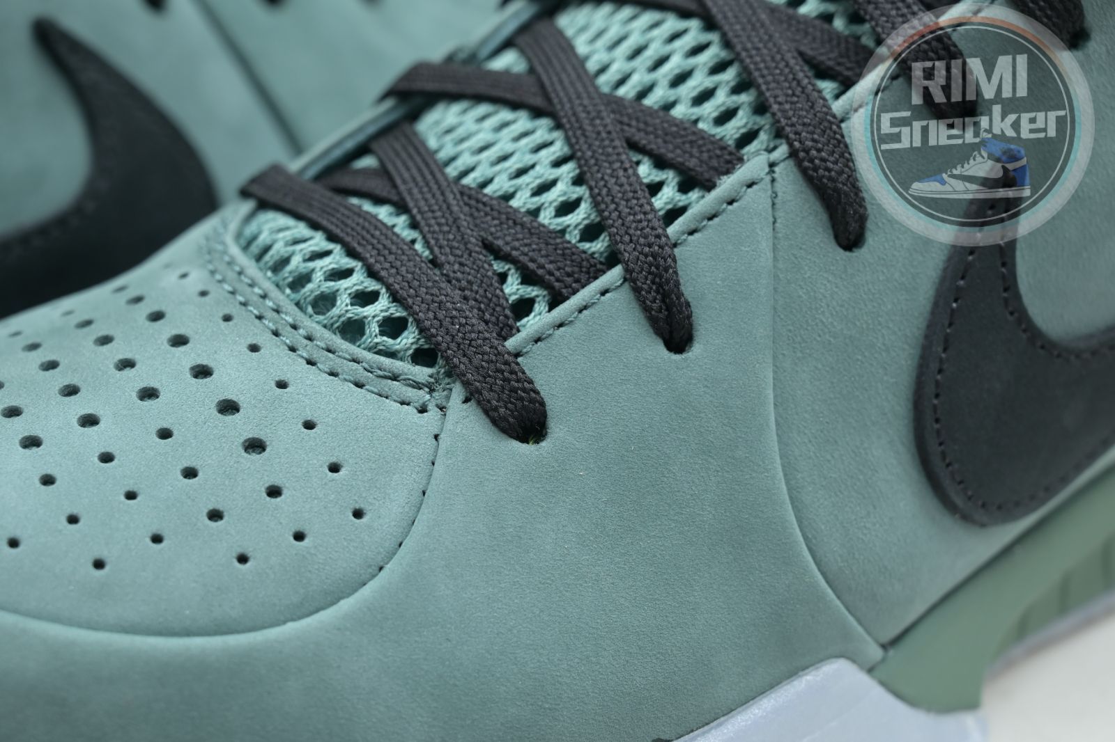 Nike Zoom Kobe 4 Protro Girl Dad Bicoastal