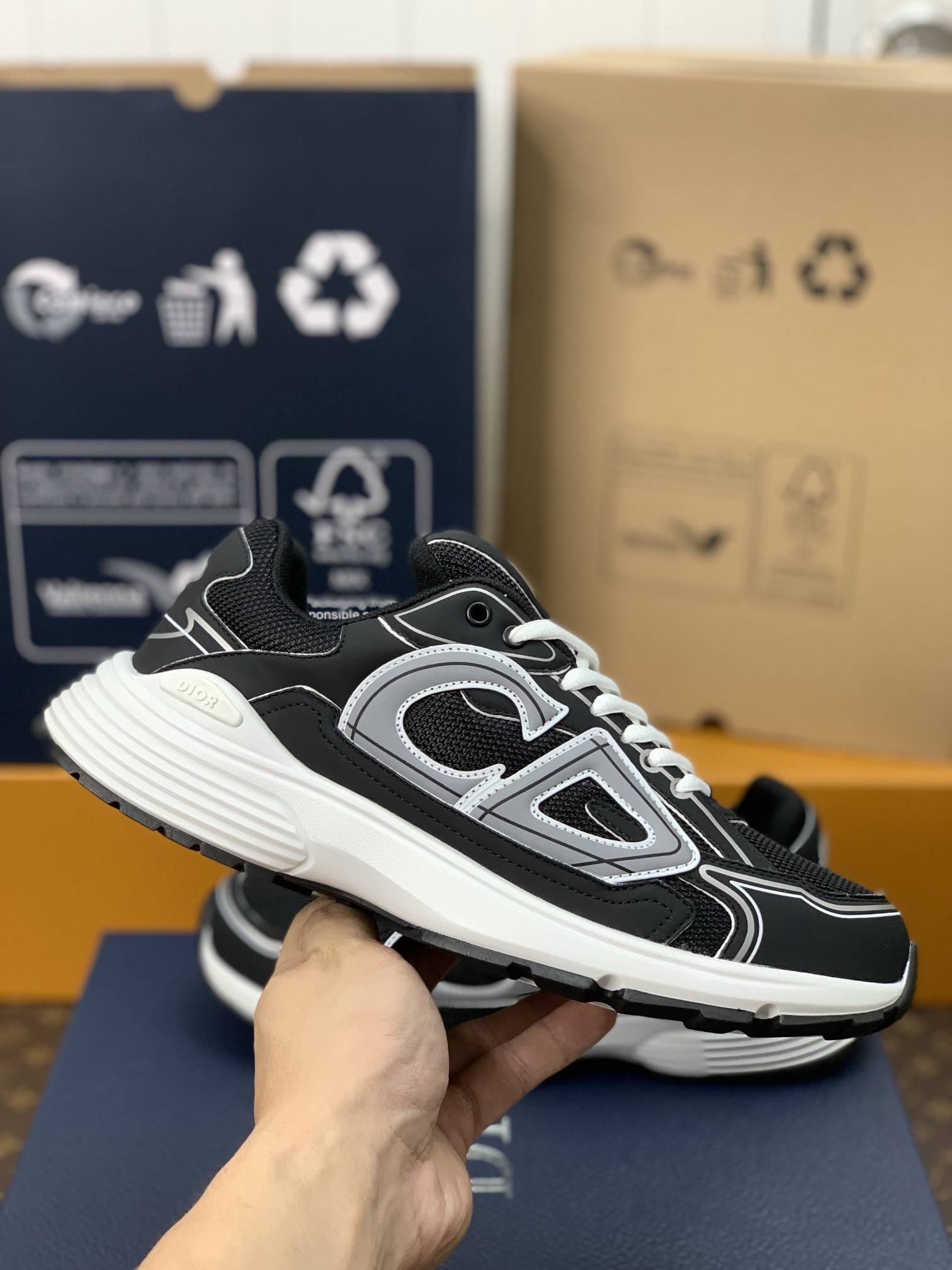 D*OR NEW ARRIVAL B30 Clunky Sneaker