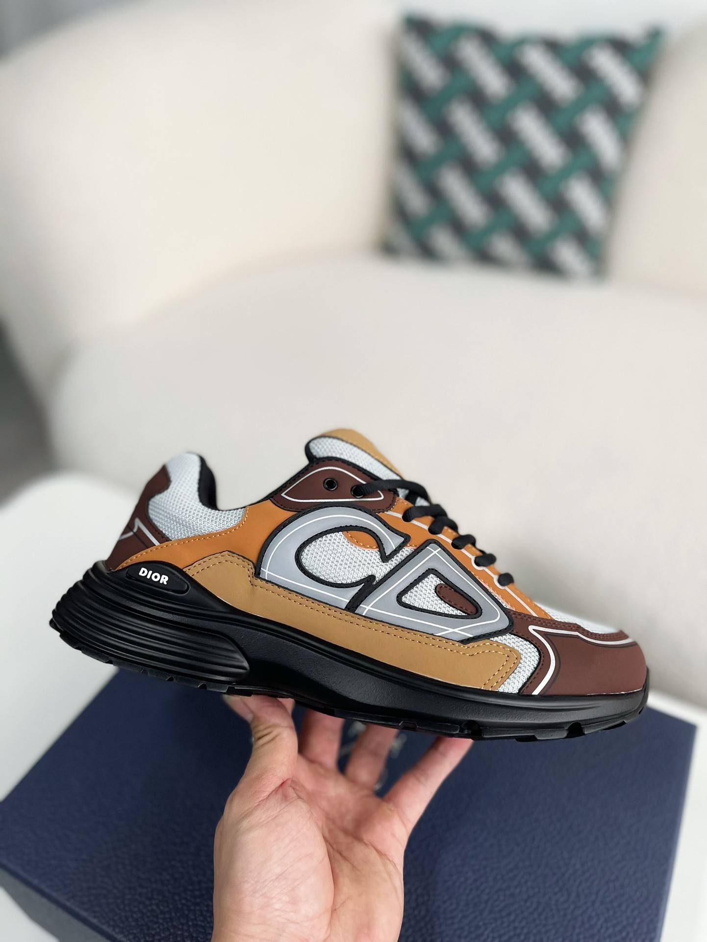 D*OR B30 New Sneaker