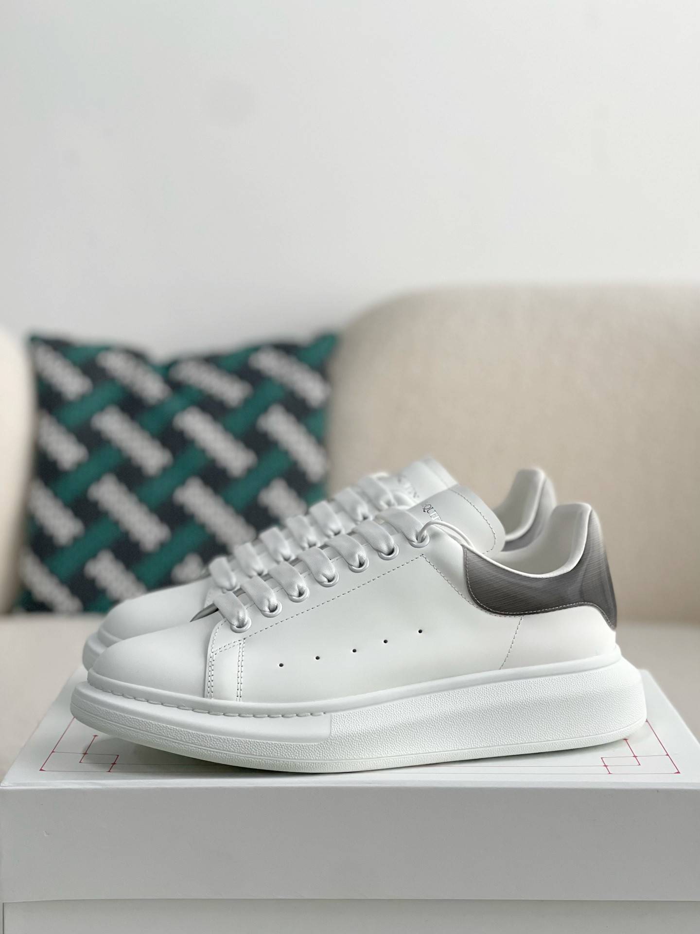 Alexander McQueen MQ Jelly Dark Blue Tail Sneakers