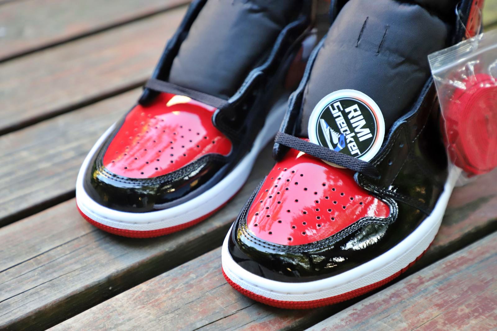 AIR JORDAN 1 HIGH OG BRED PATENT