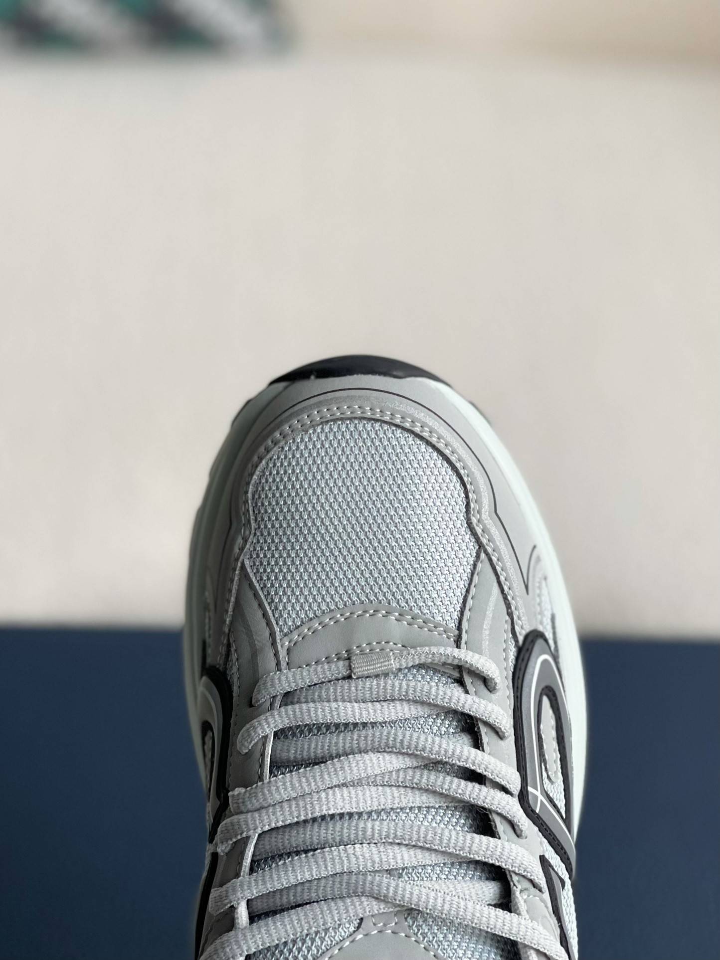 D*OR NEW ARRIVAL B30 Clunky Sneaker