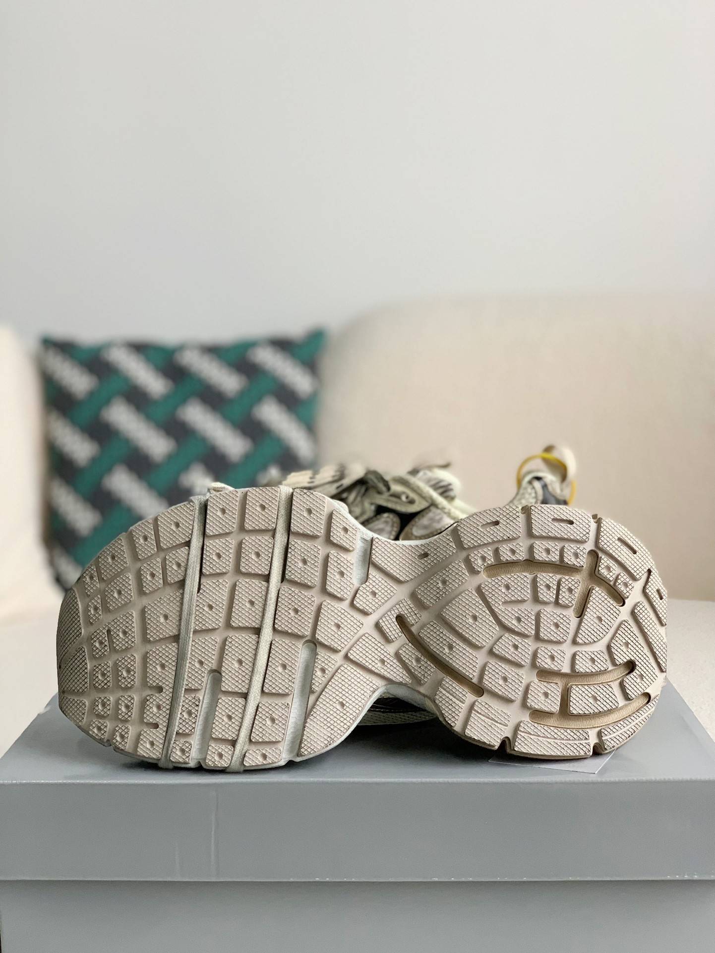 BLCG Runner Sneakers