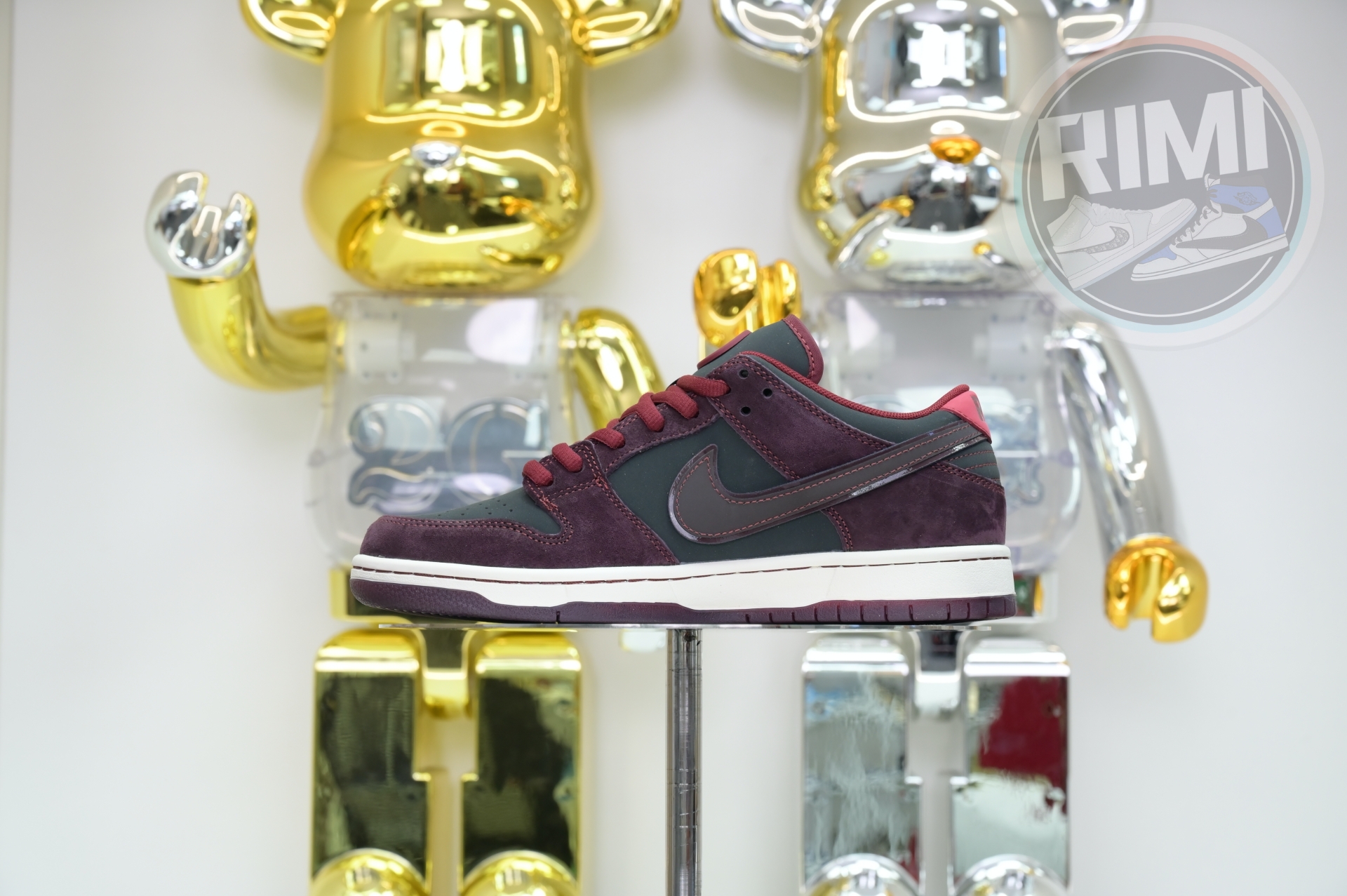 RIOT Skateshop x Nike SB Dunk Low