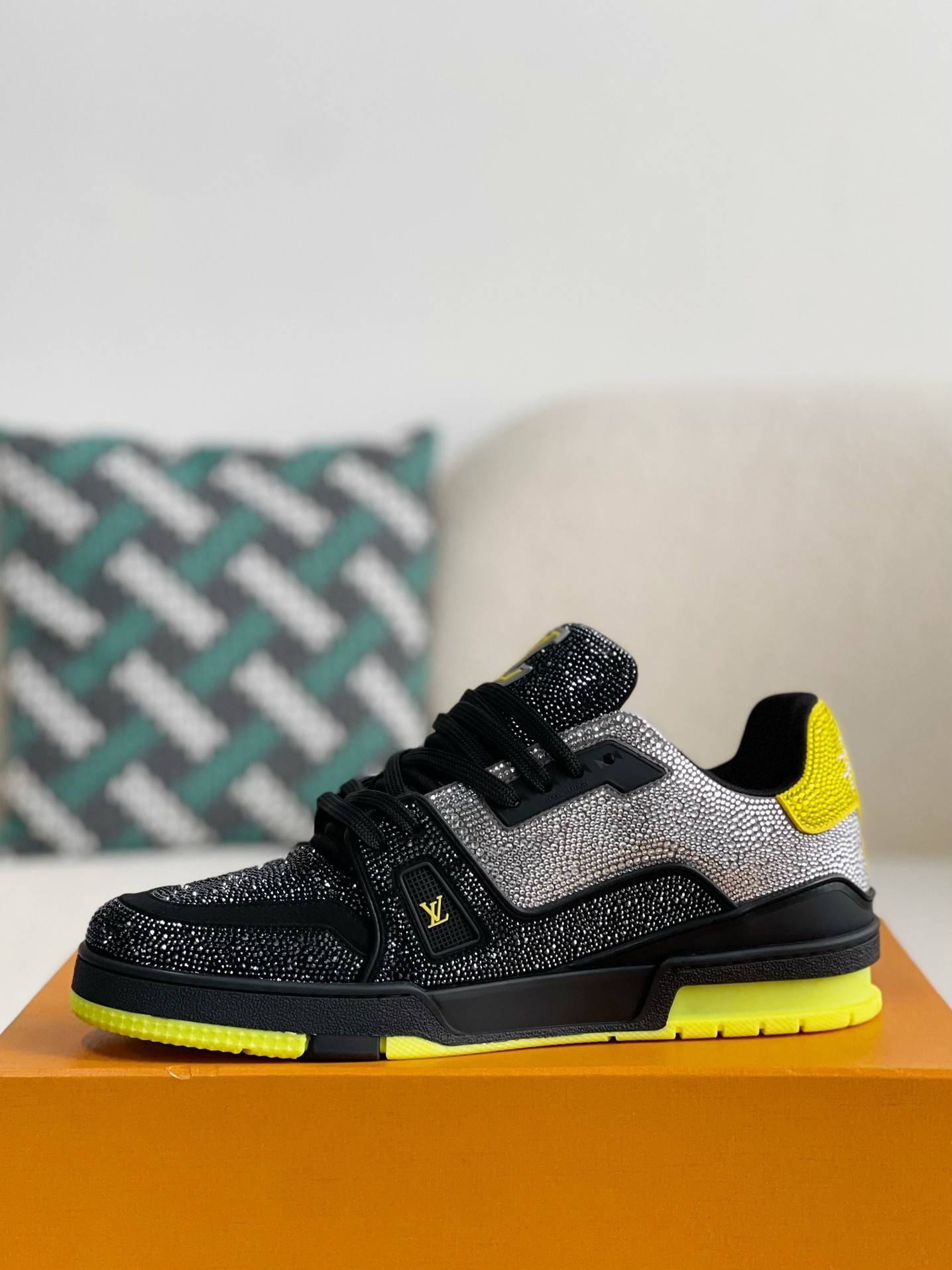 L*V Trainers Sneakers