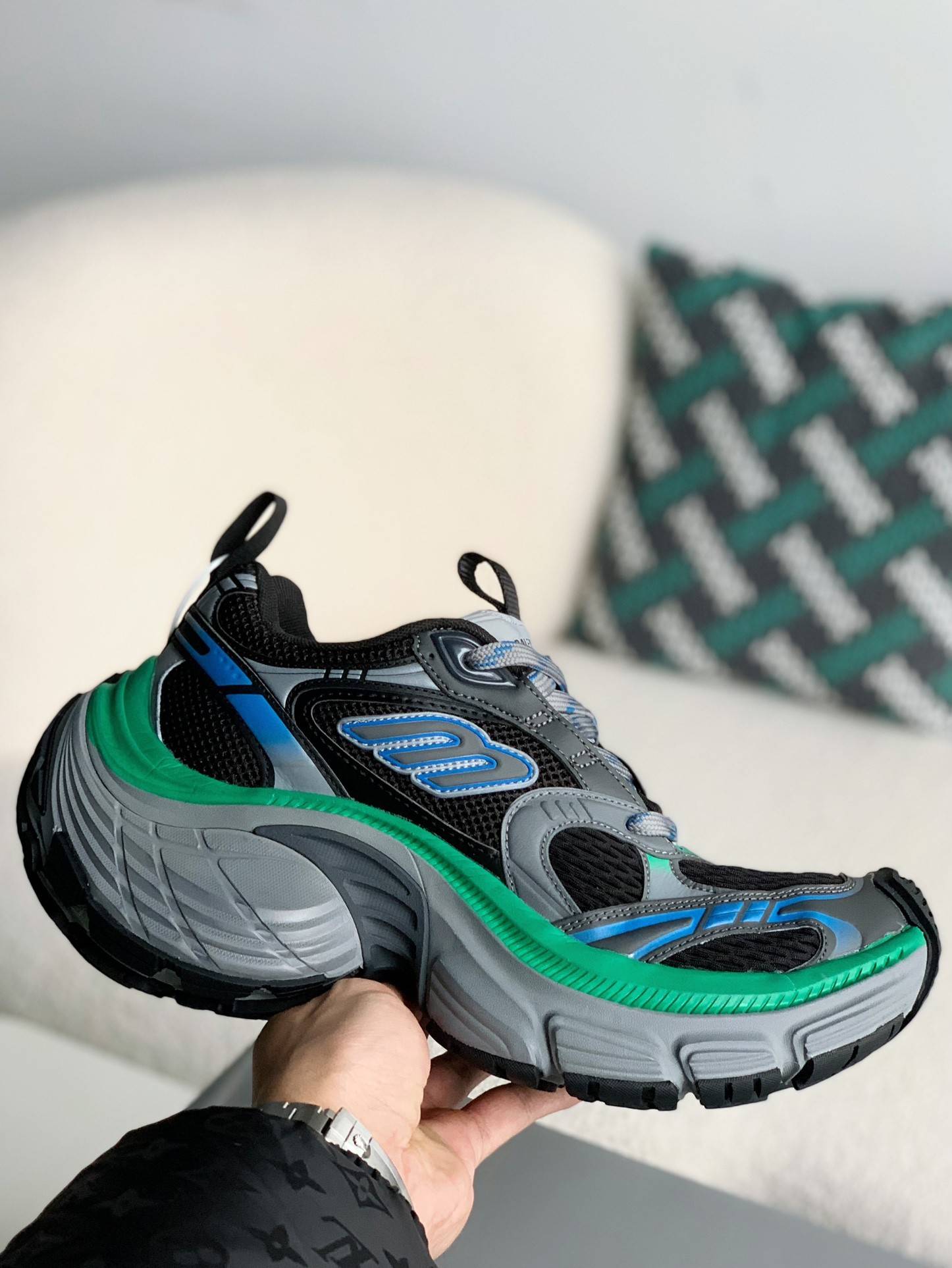 BLCG Runner Sneaker