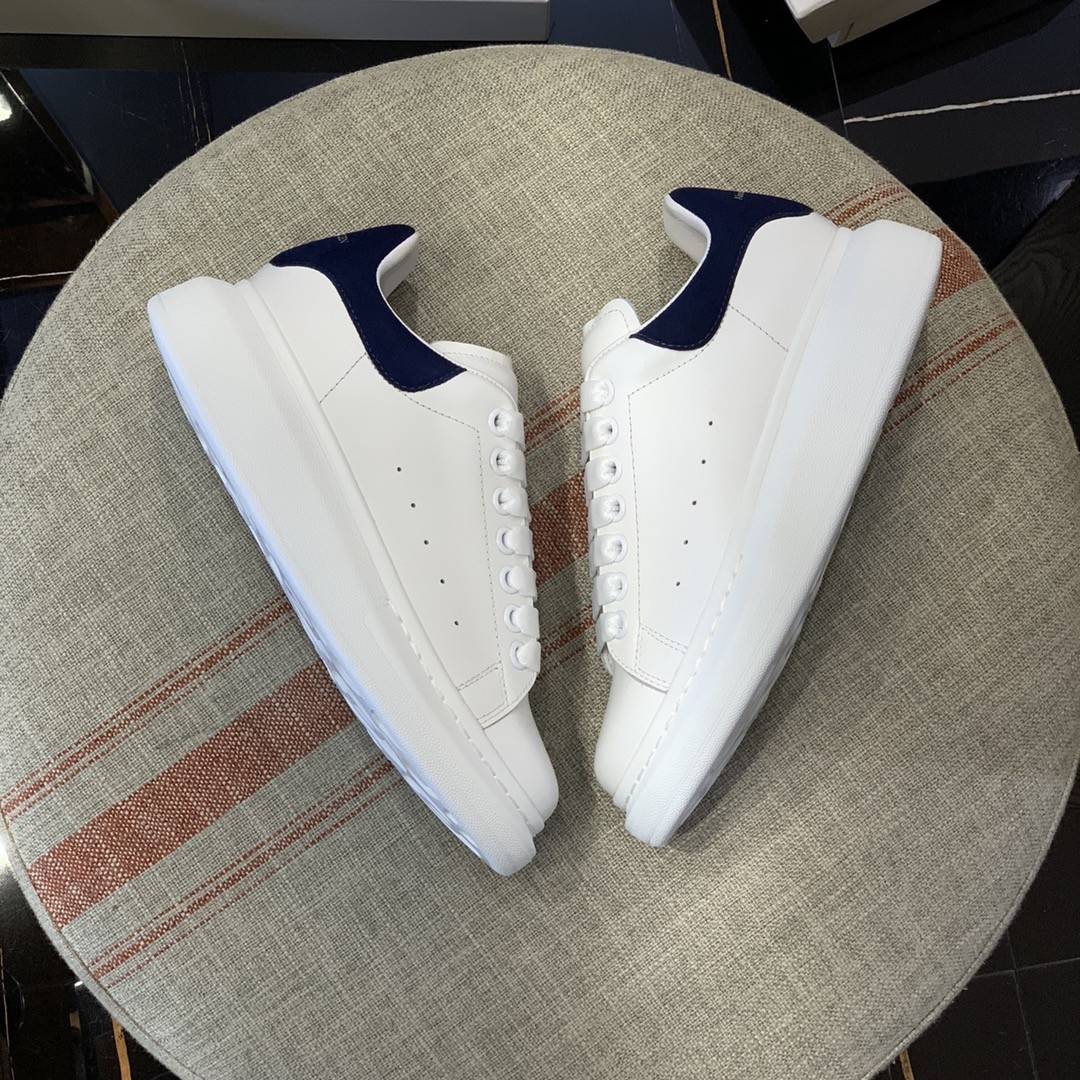 Alexander McQueen MQ Dark blue veL*Vet tail Sneakers