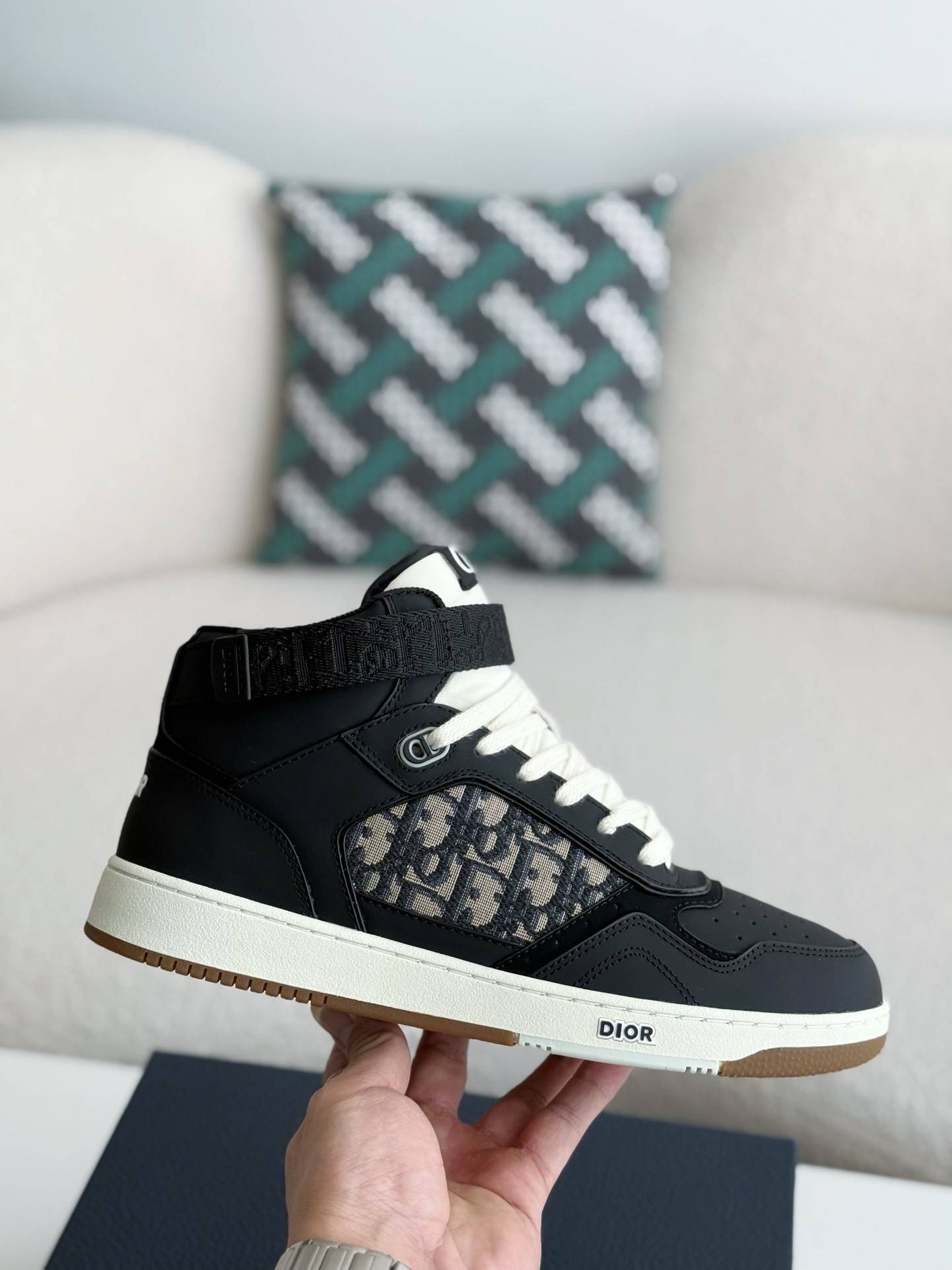 D*OR B27 High-top casual shoes