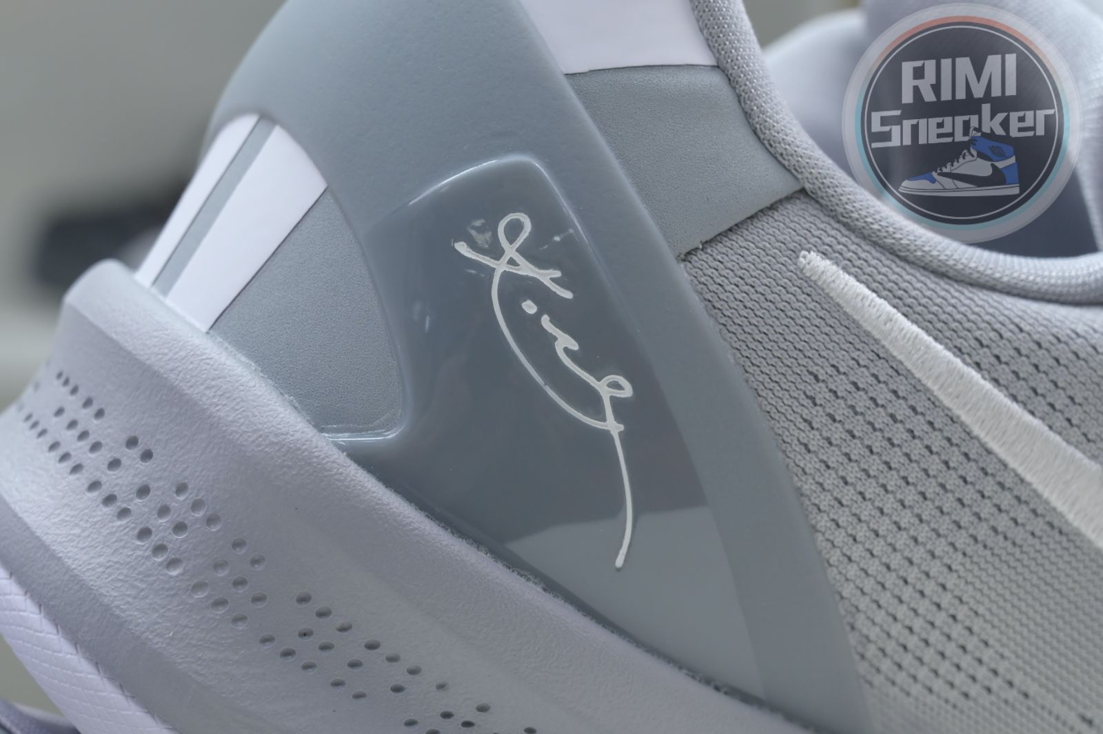 Nike Kobe 8 Protro "Wolf Grey"