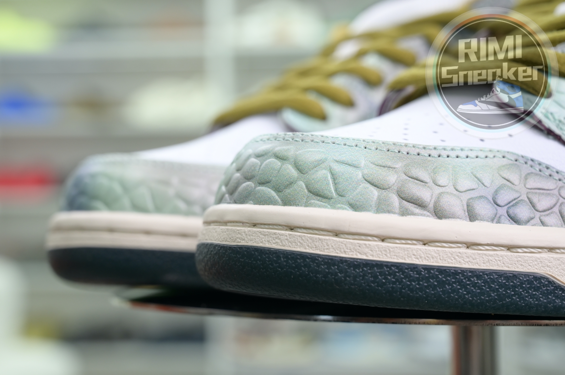 Alexis Sablone x Nike Dunk SB Low