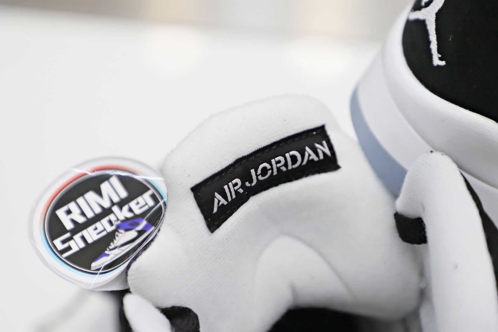 Jordan 5 Retro Oreo CT4838-011