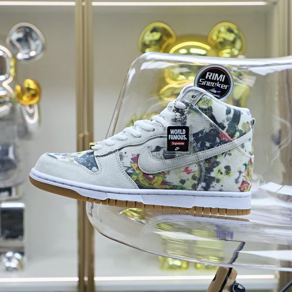 Supreme x Nike Dunk SB High  