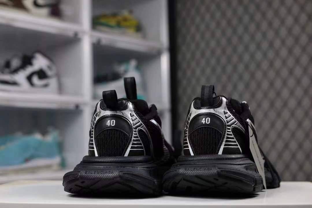 BLCG 3xl Sneakers