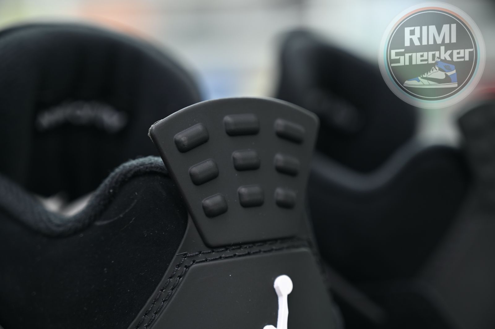 Jordan Air Jordan 4 Retro "White Thunder"