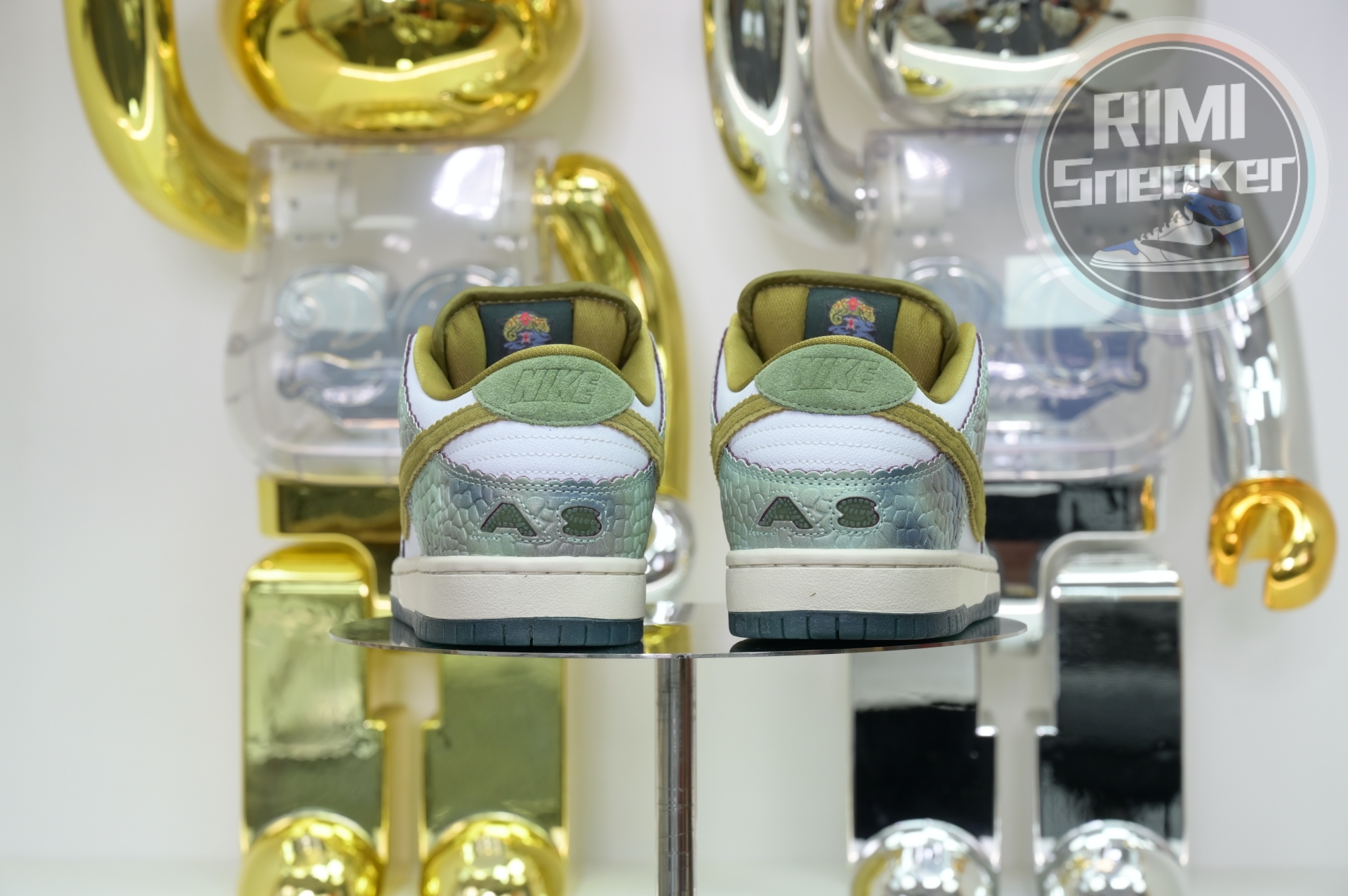 Alexis Sablone x Nike Dunk SB Low