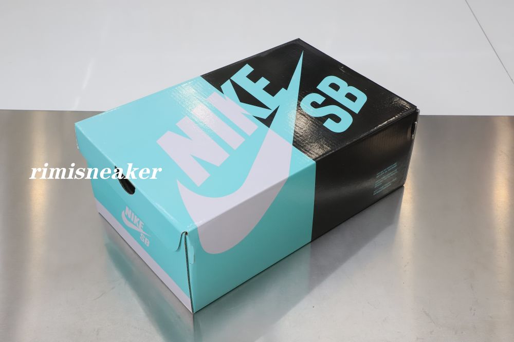 FRAME SKATE X DUNK LOW SB