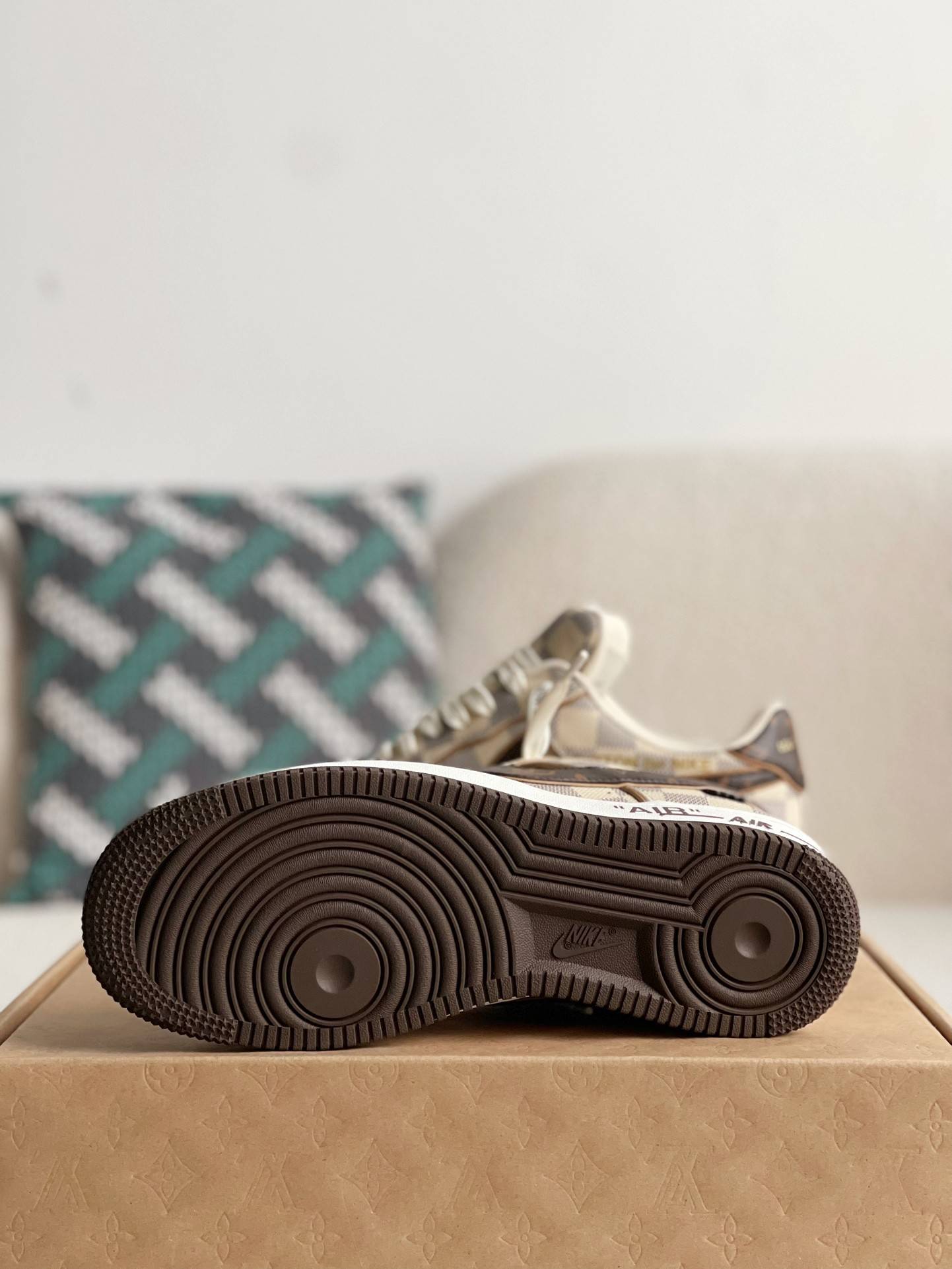 Nike x L*V Trainers Sneakers