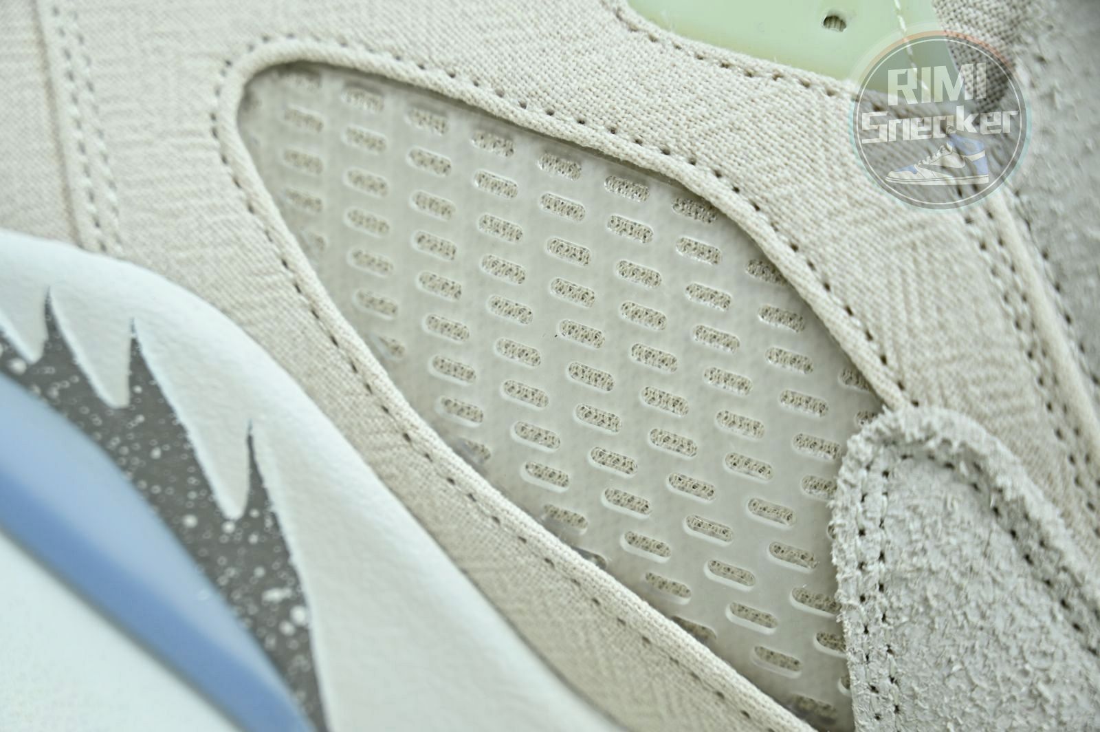 Jordan 5 Retro SE Craft Light Orewood Brown FD9222-180