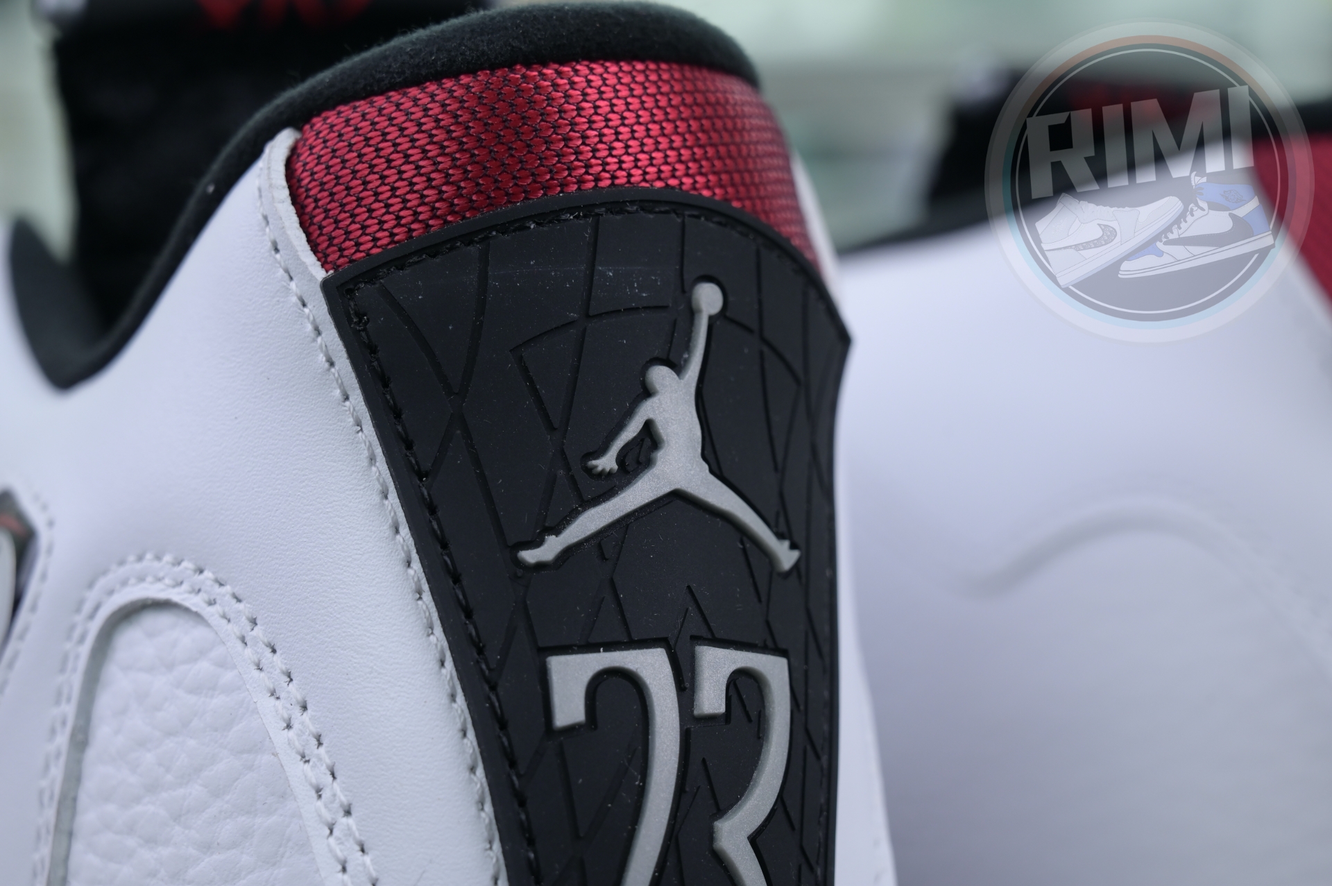 Jordan 14 Retro Black Toe (2024) 487471-160