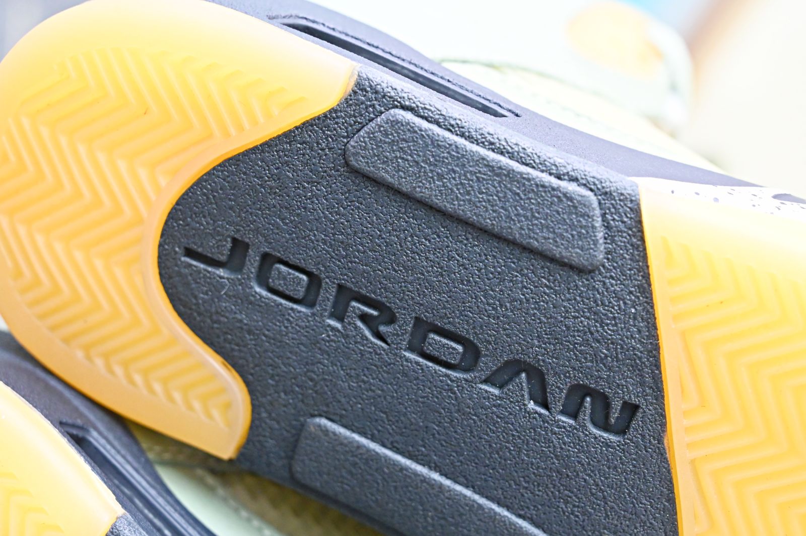 Jordan 5 Retro Jade Horizon DC7501-300