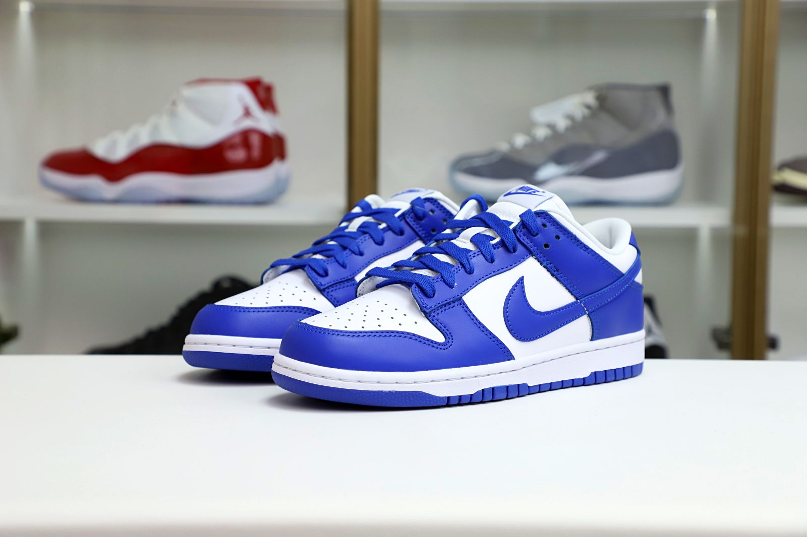 Nike Dunk Low  Kentucky