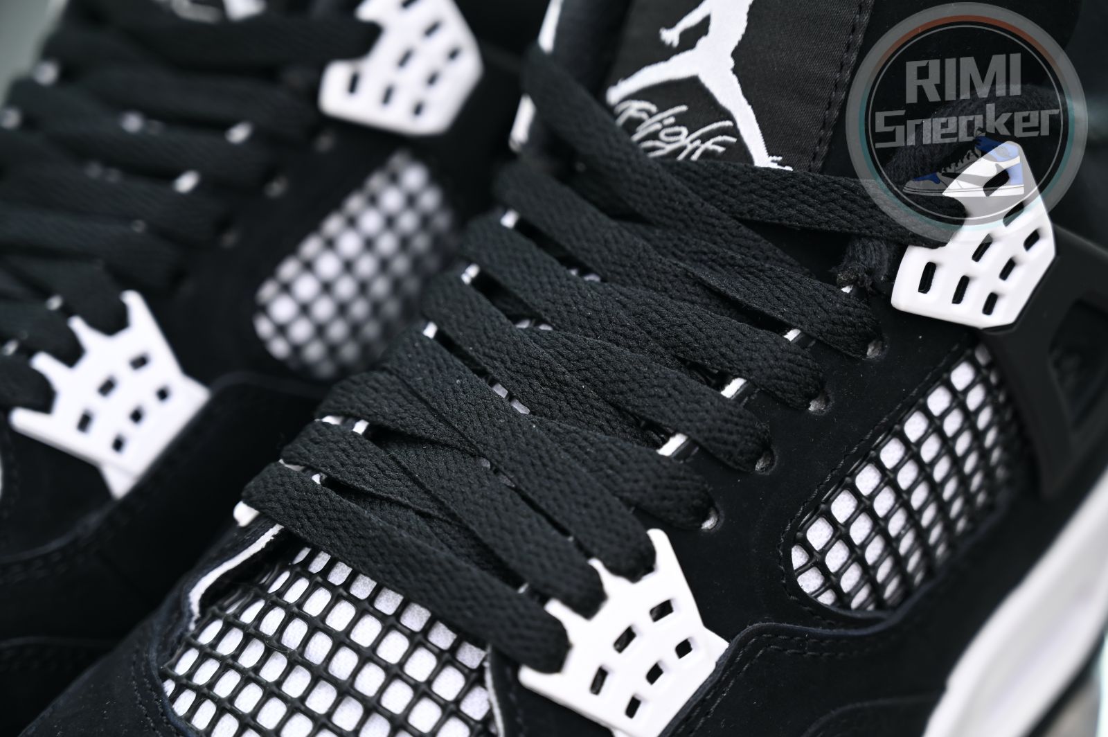 Jordan Air Jordan 4 Retro "White Thunder"