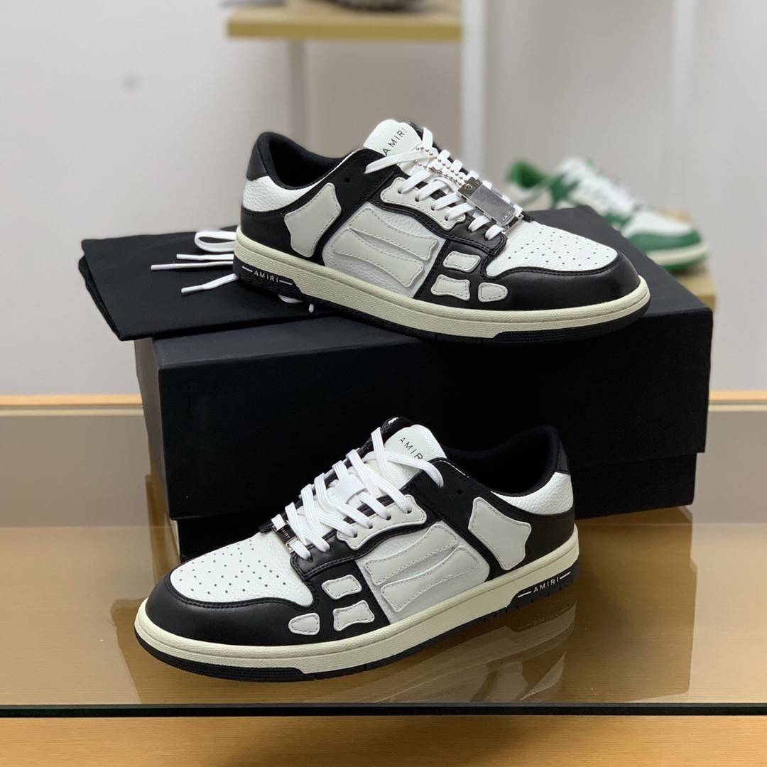 A*RI Bone Sneakers
