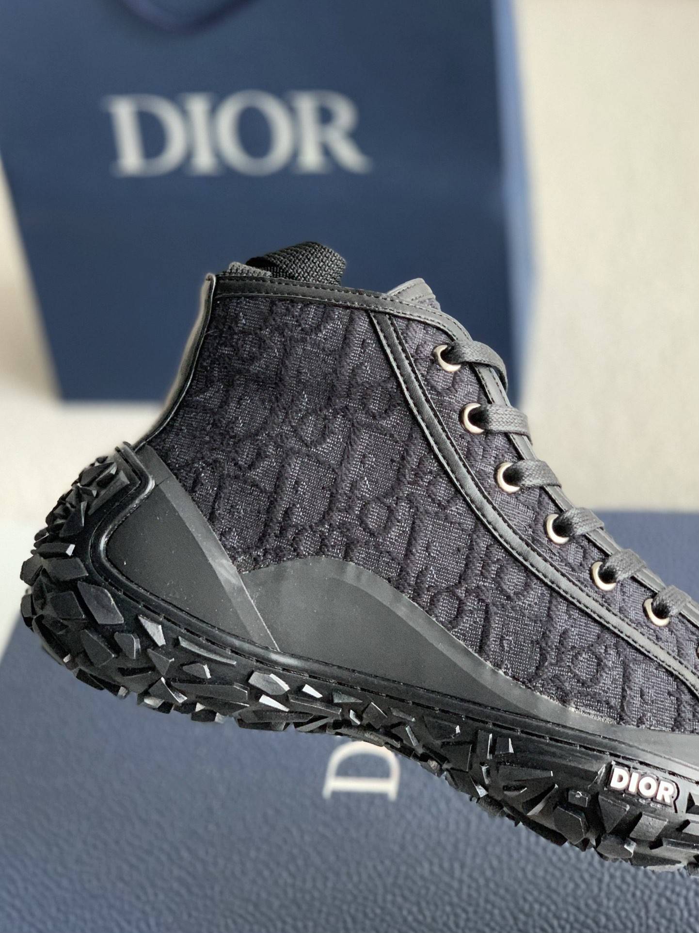 D*OR B28 high-top Sneakers