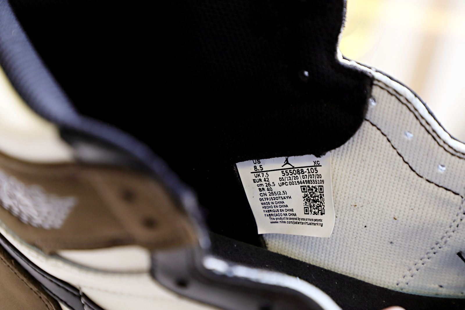 AIR JORDAN 1 RETRO HIGH OG 