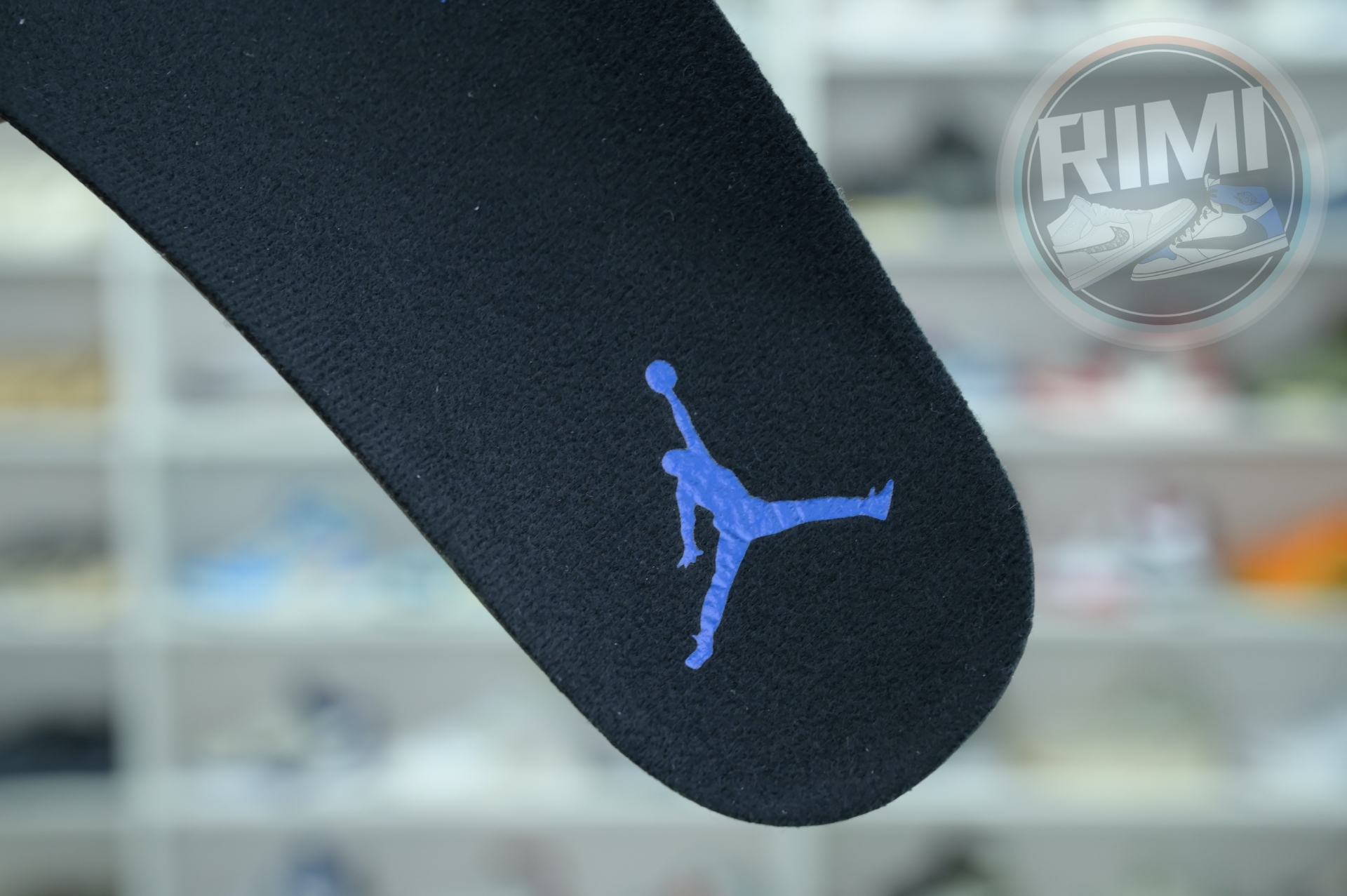 Jordan 12 Retro Blueberry CT8013-140