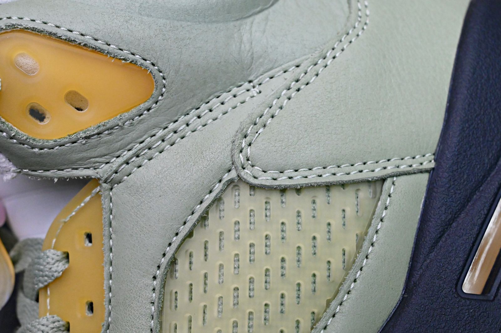 Jordan 5 Retro Jade Horizon DC7501-300