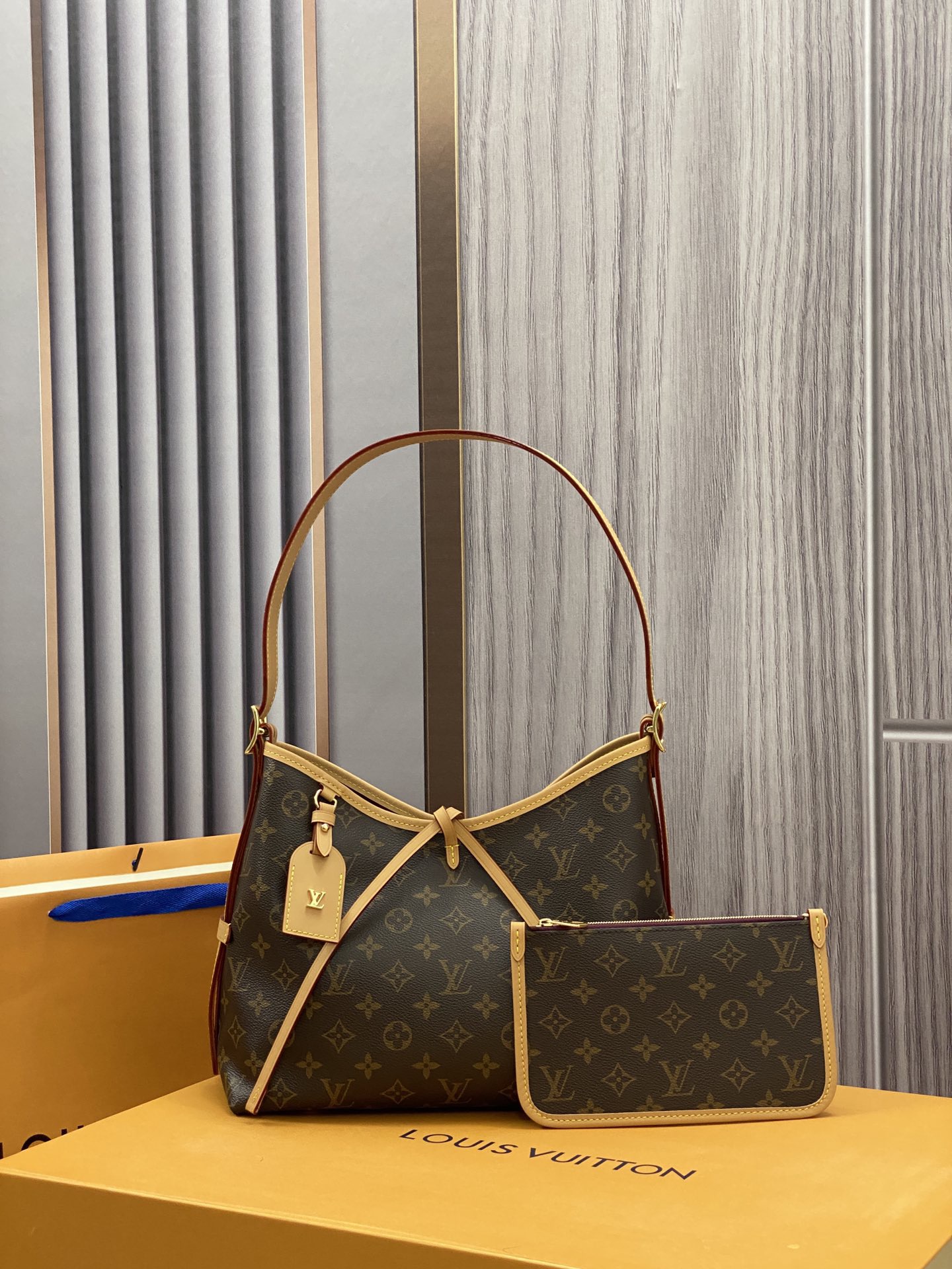 L*V Borsa CarryAll PM M46203，Size：29*24*12cm