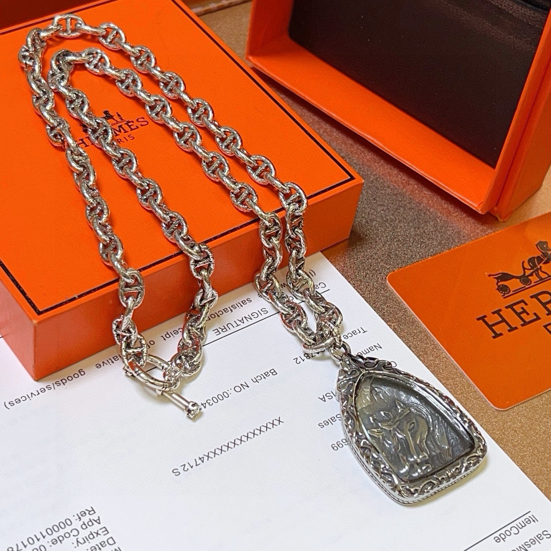 Hermès necklace, Hermès necklace series jewelry, imported and customized. High-end chain, classic match, a must-have for men and women!