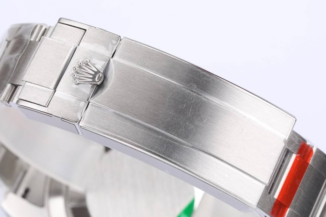 Rolex Submariner 41 Series Men