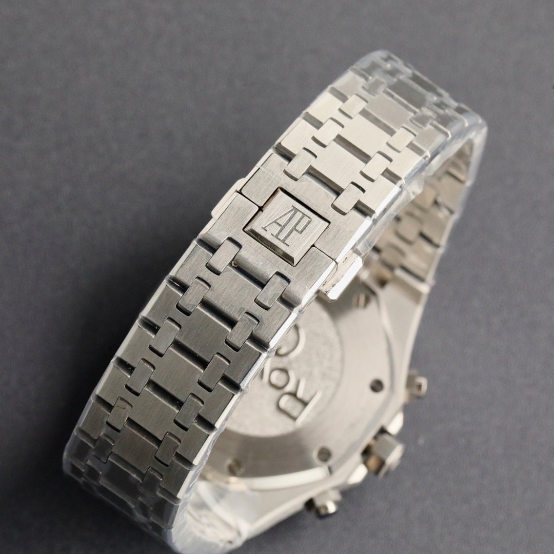 A*P 26331ST.oo. Royal Oak Offshore series