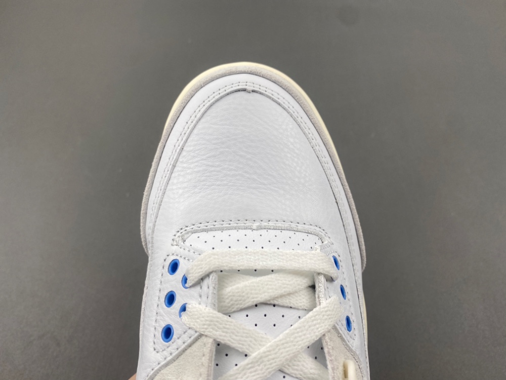 Air Jordan 3 “Lucky Shorts” UNC  CT8532-101