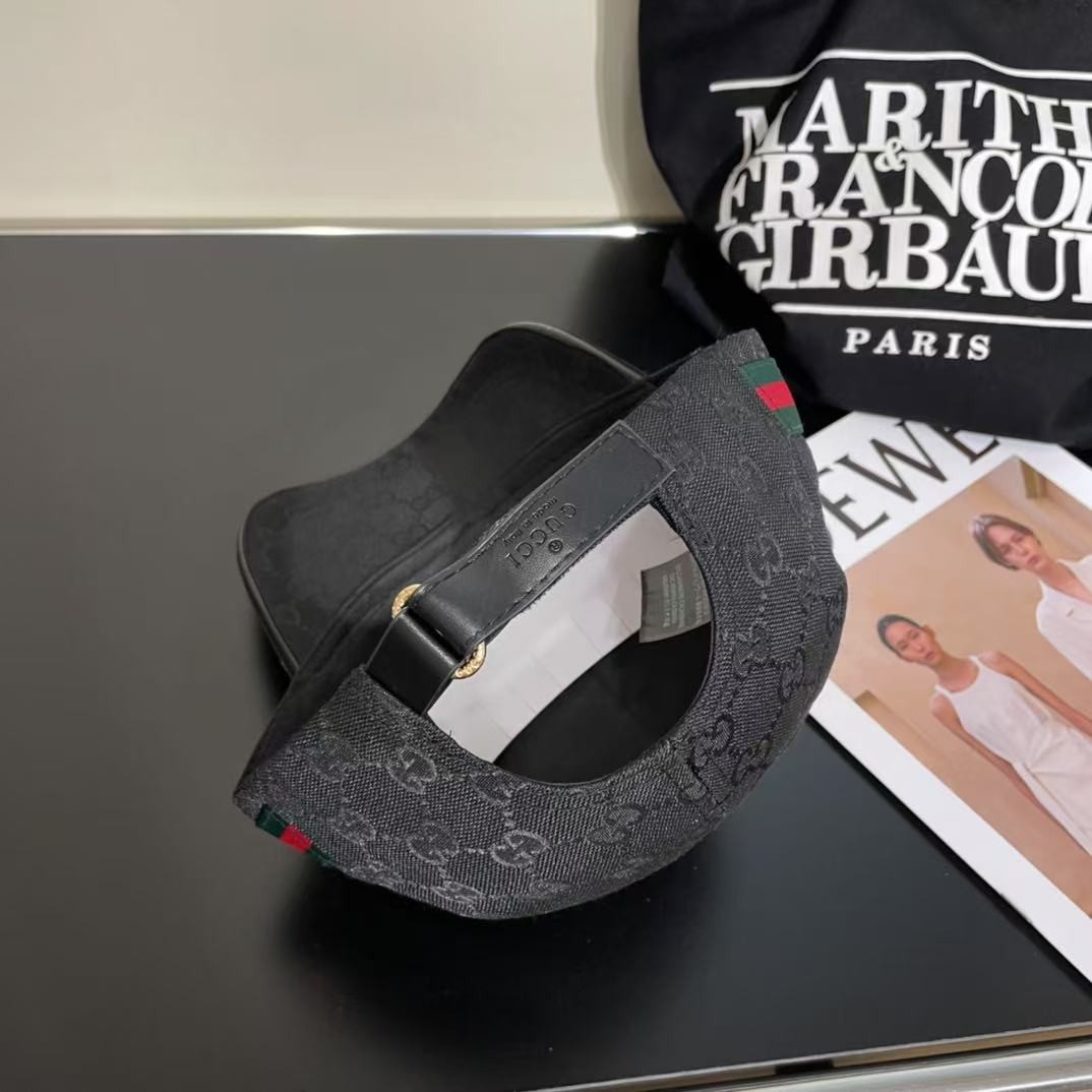 [#4825] G*u*i baseball cap peaked c ap hat