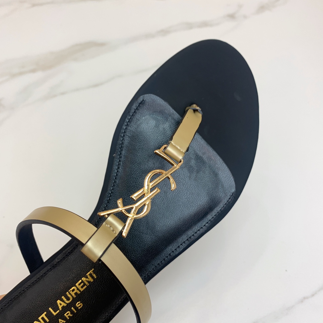 YSL letter buckle flat slippers, size: 35-42 (40, 41, 42 are not refundable for custom orders)