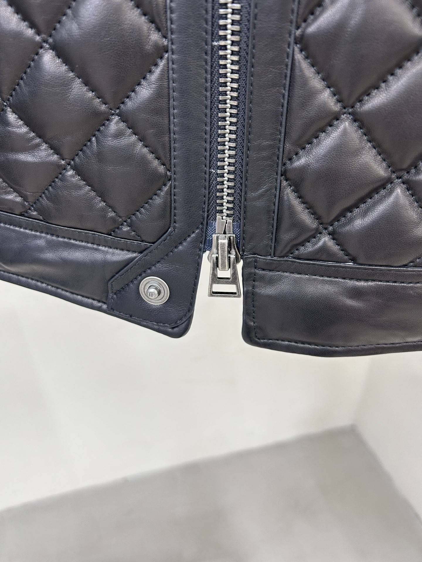 Tom Ford 23 catwalk style slim stand collar leather jacket