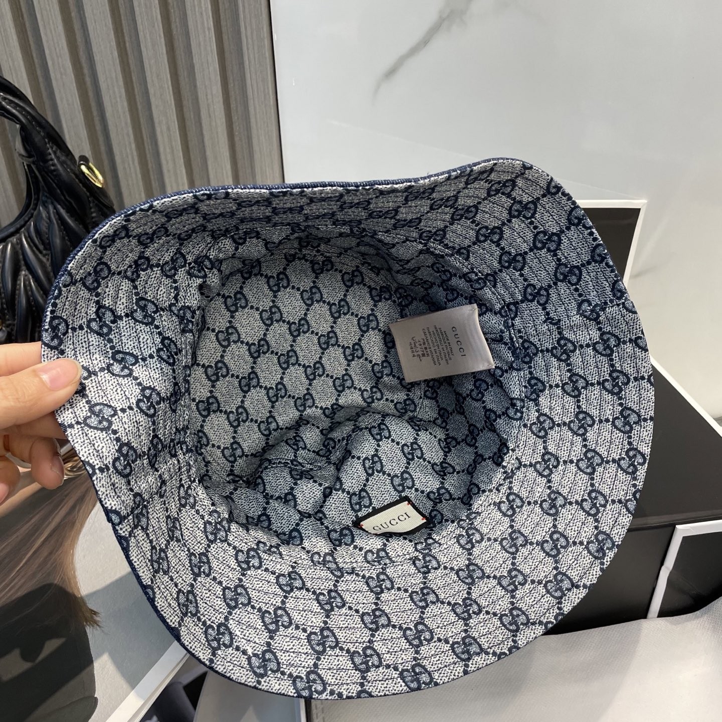 [#4996] G*u*i hat bucket hat