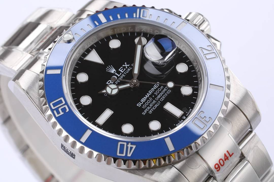 Rolex Submariner 41 Series Men