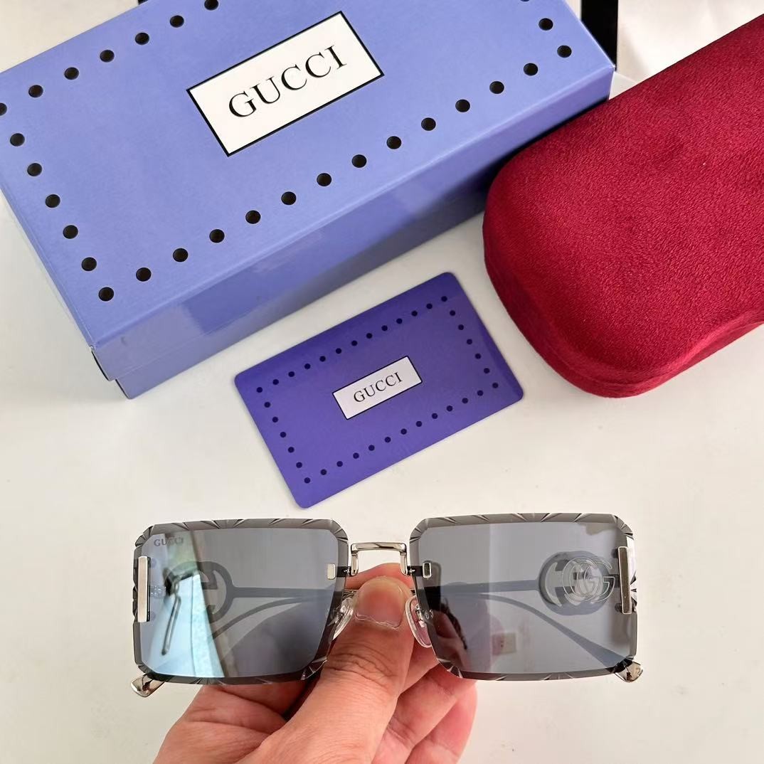 G*u*i new trend sunglasses