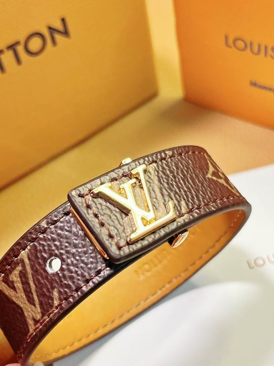 LV Brand letter logo bracelet