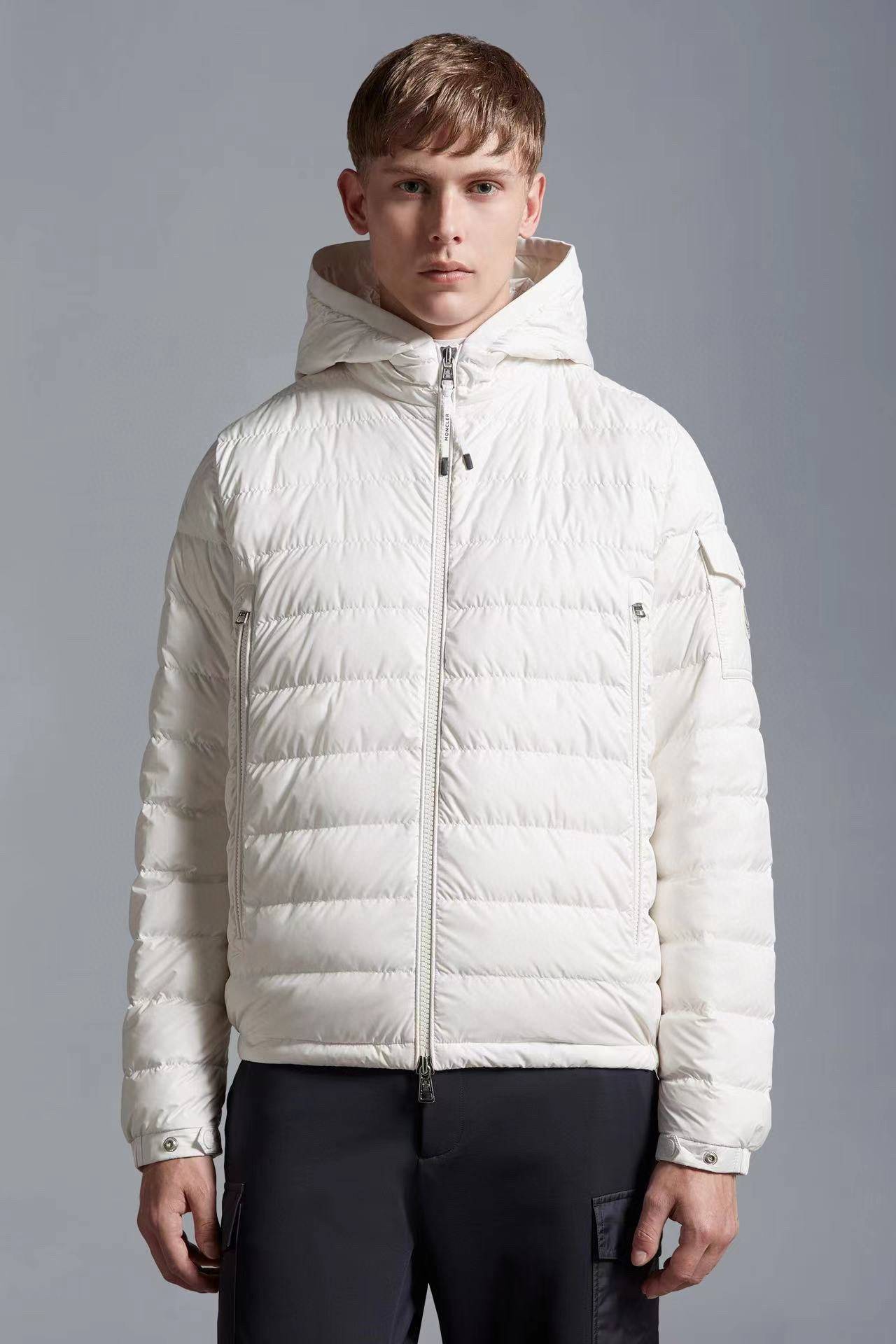 Moncler Short  men''s down jacket-white