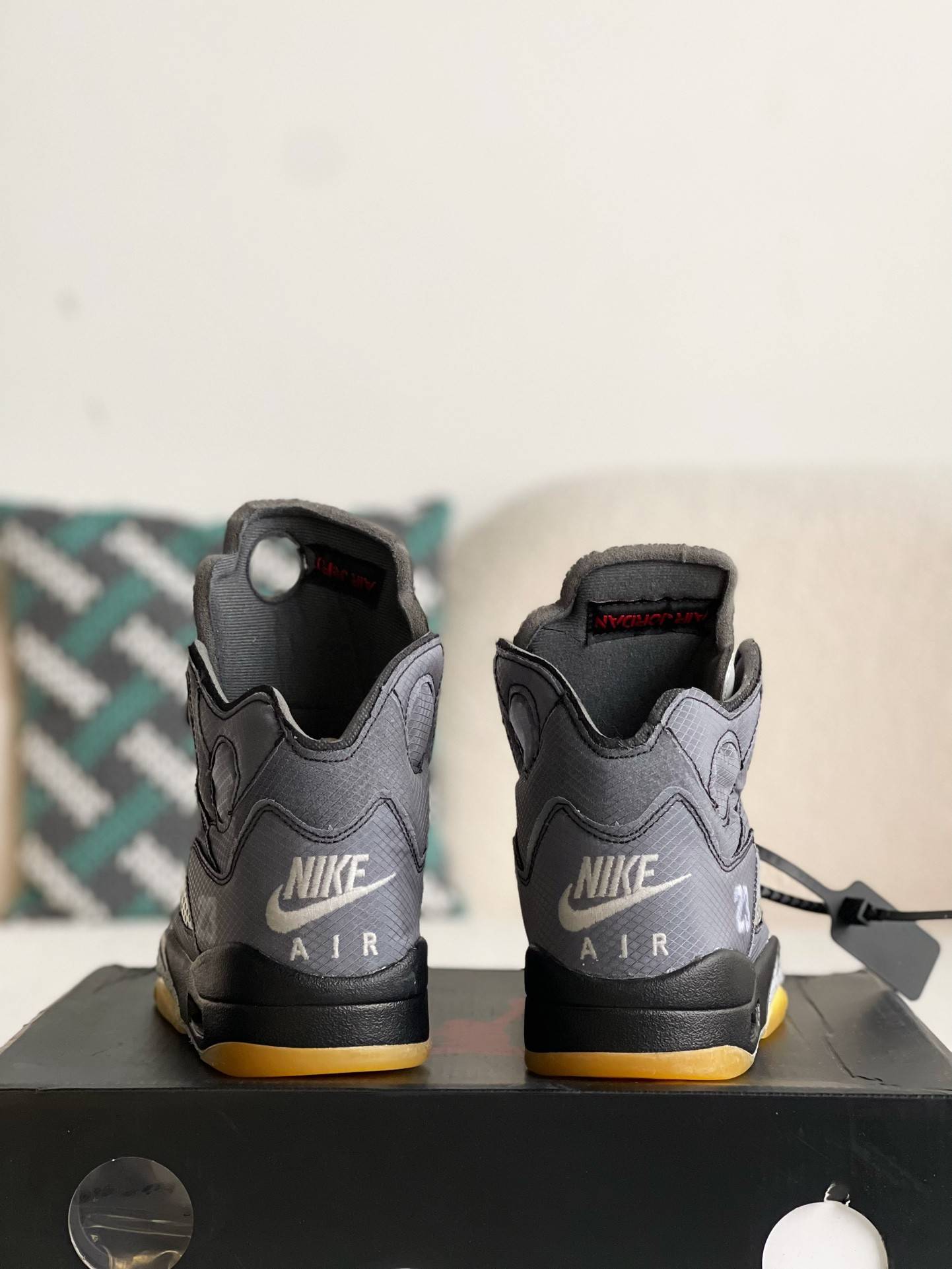 Jordan 5 Retro Off-White Muslin  CT8480-001