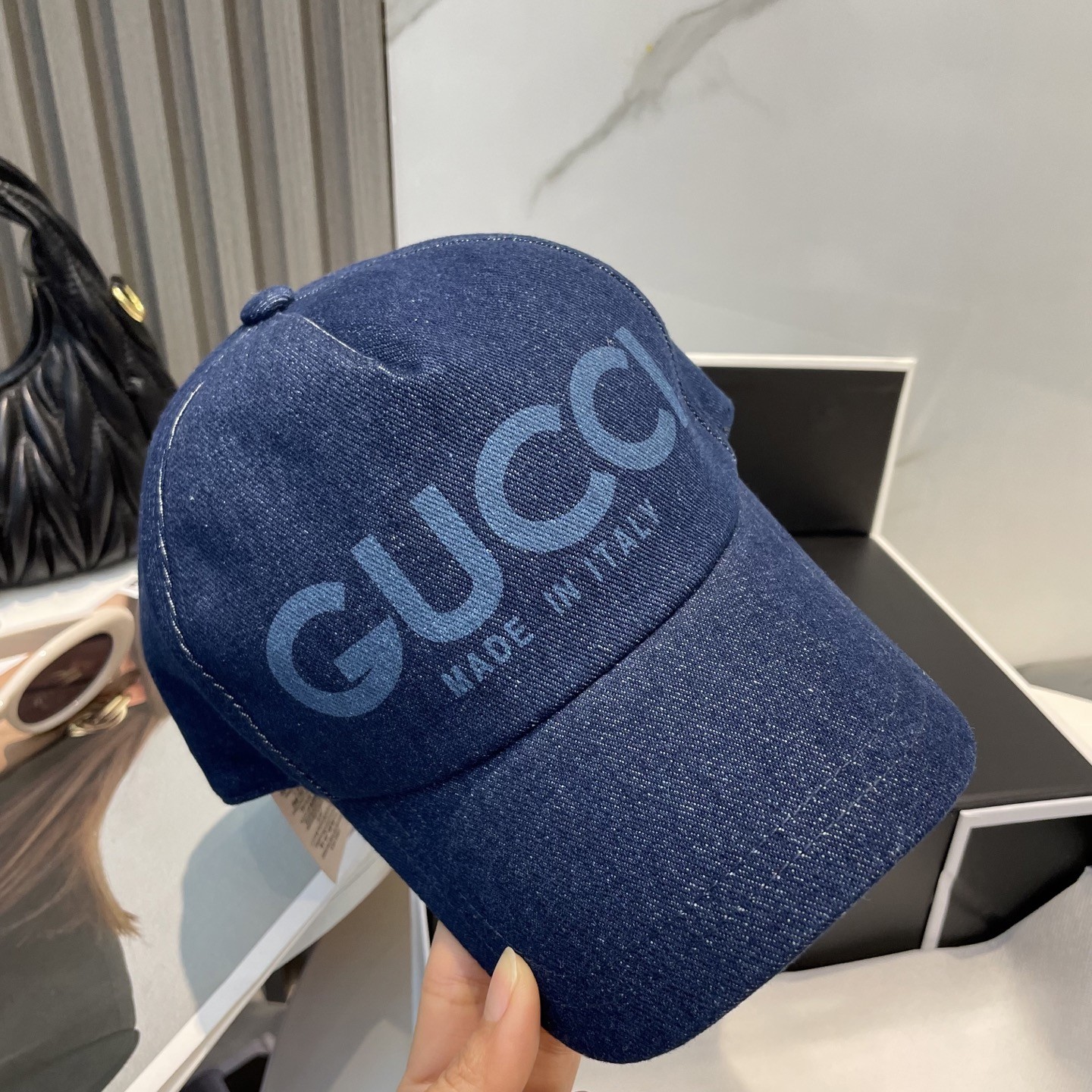 [#4994] G*u*i baseball cap peaked c ap hat
