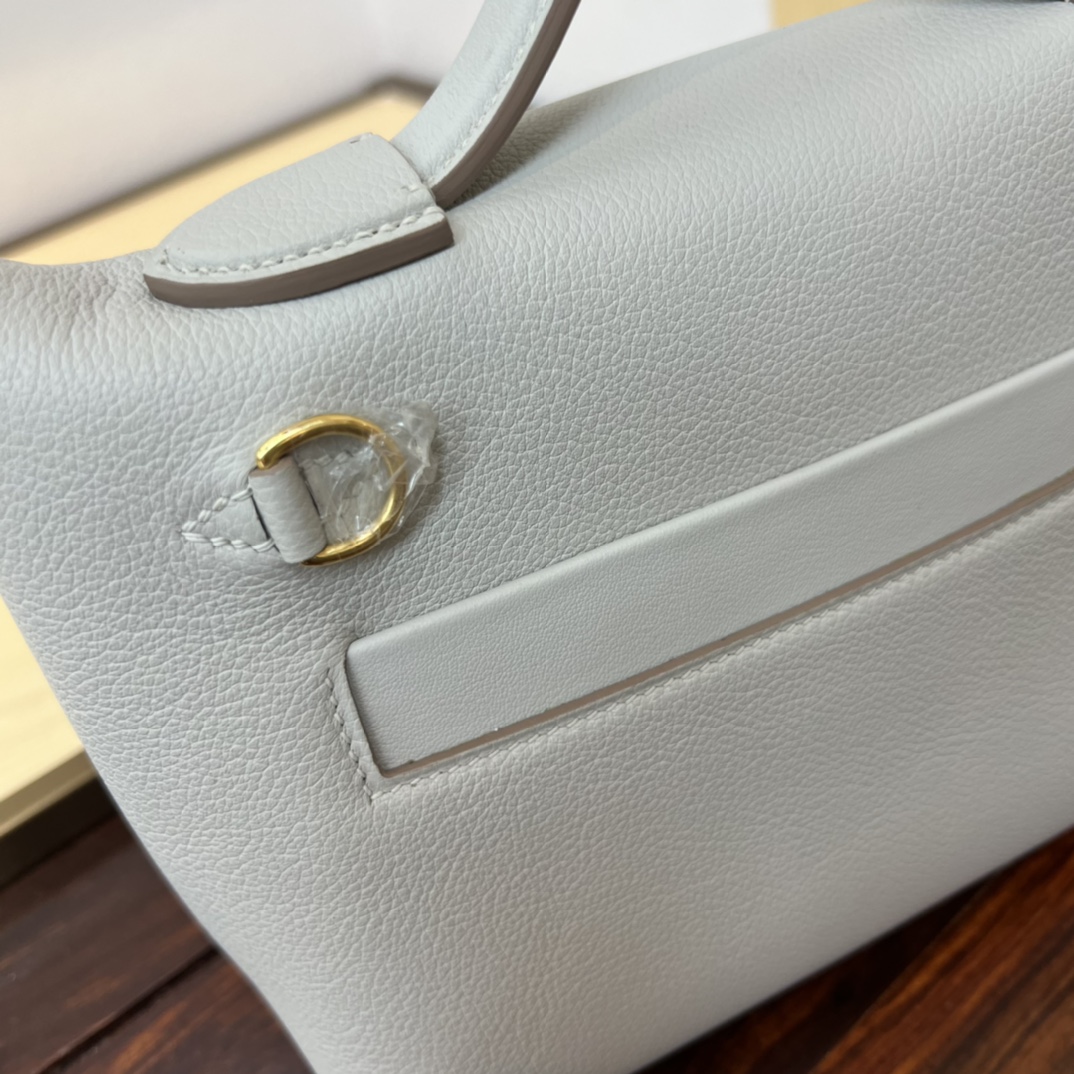 Hermès new Kelly2424mini handmade glacier white evercolor Swift leather size: 21cm